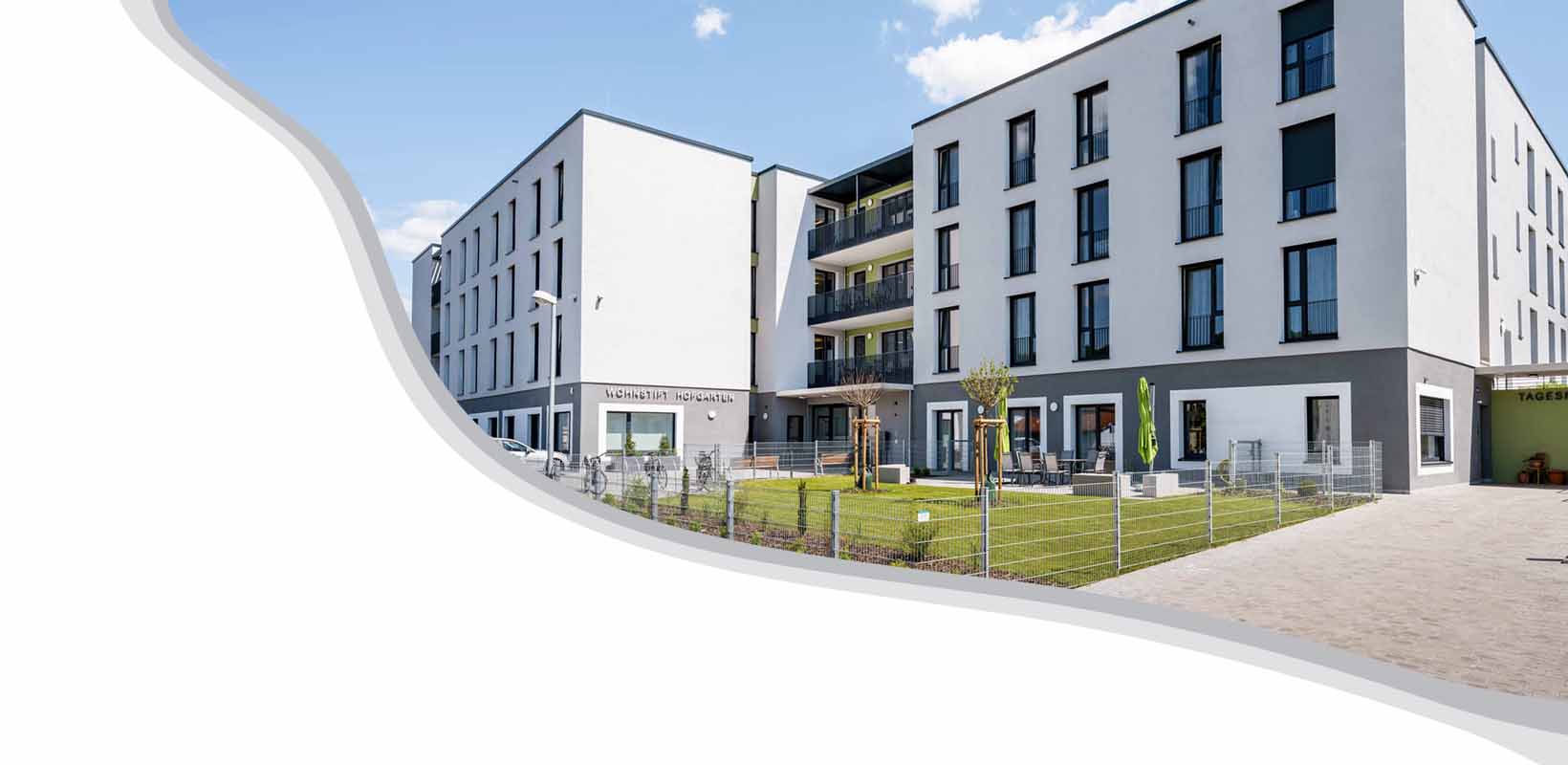 Wohnstift Hofgarten Frontansicht Frankensteiner Straße